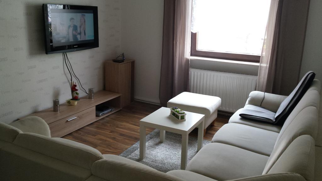 B49 - City & Messe Apartment Köln Phòng bức ảnh